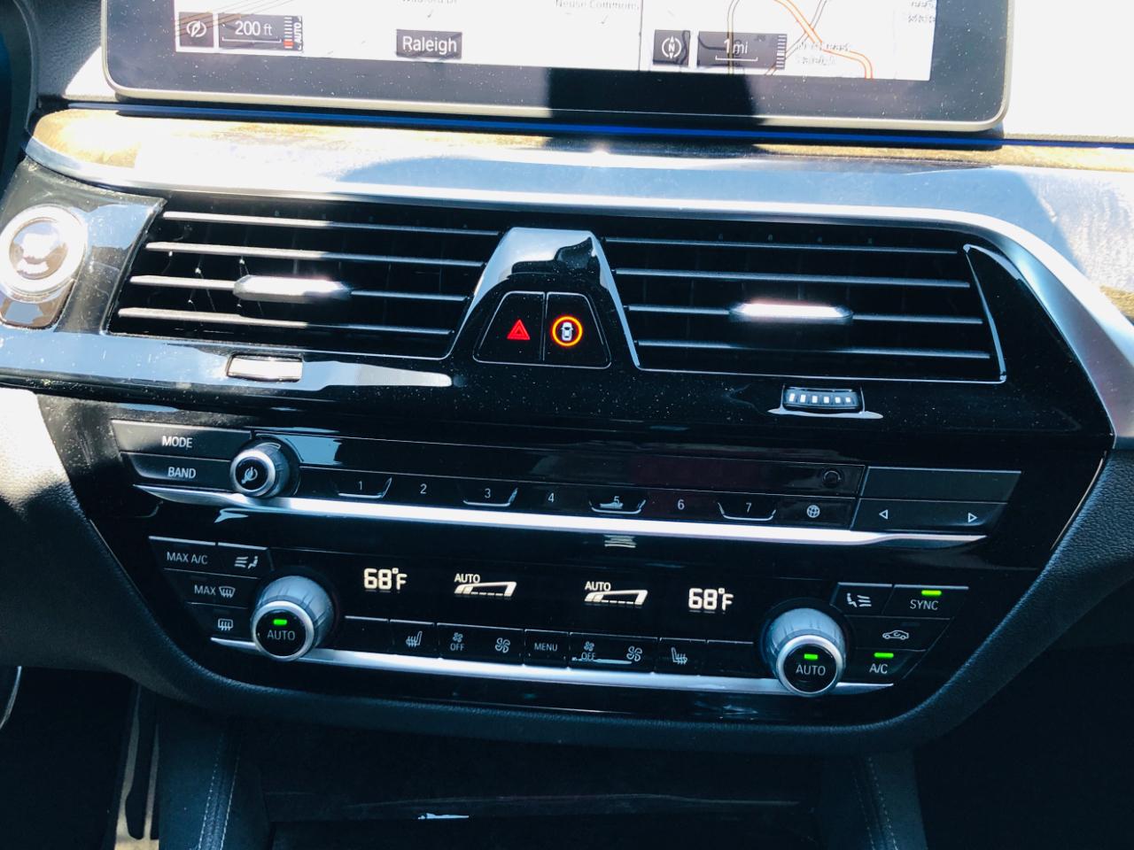 BMW 5 Series 540i Sedan 2021