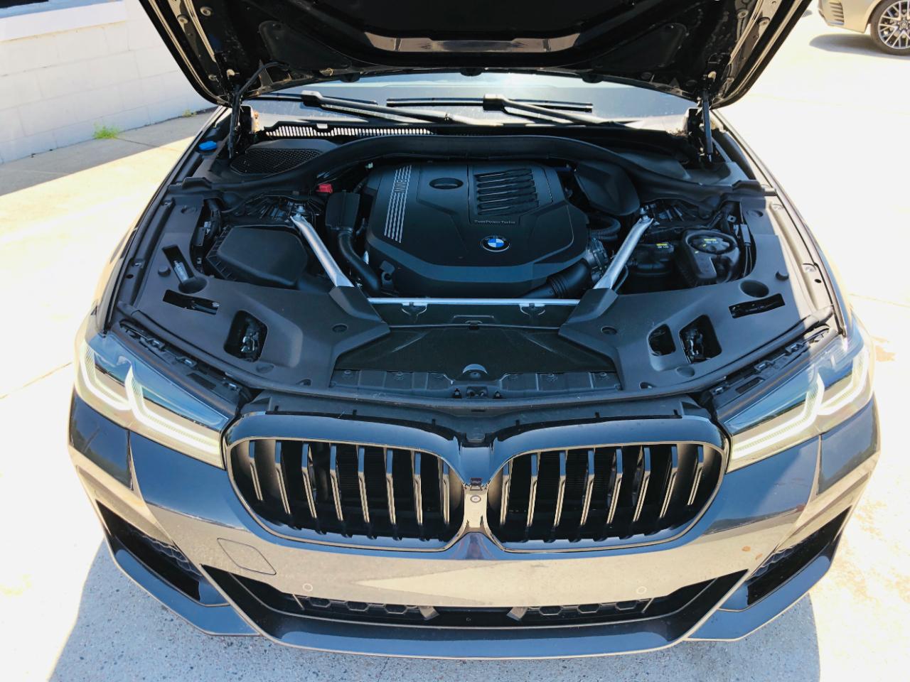 BMW 5 Series 540i Sedan 2021