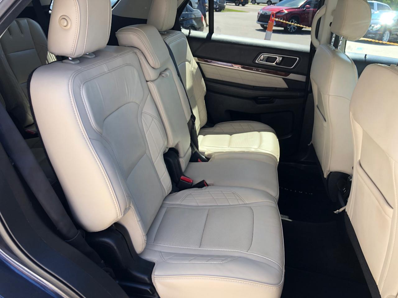 Ford Explorer Platinum 4WD 2017