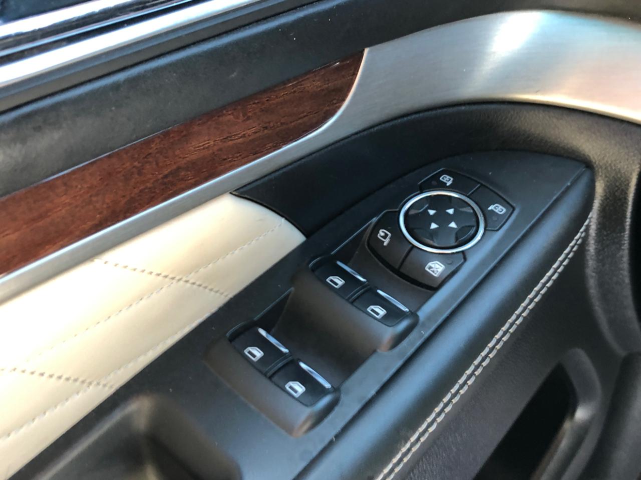 Ford Explorer Platinum 4WD 2017