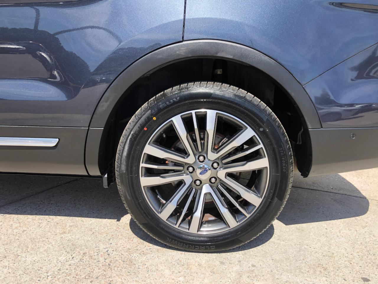 Ford Explorer Platinum 4WD 2017