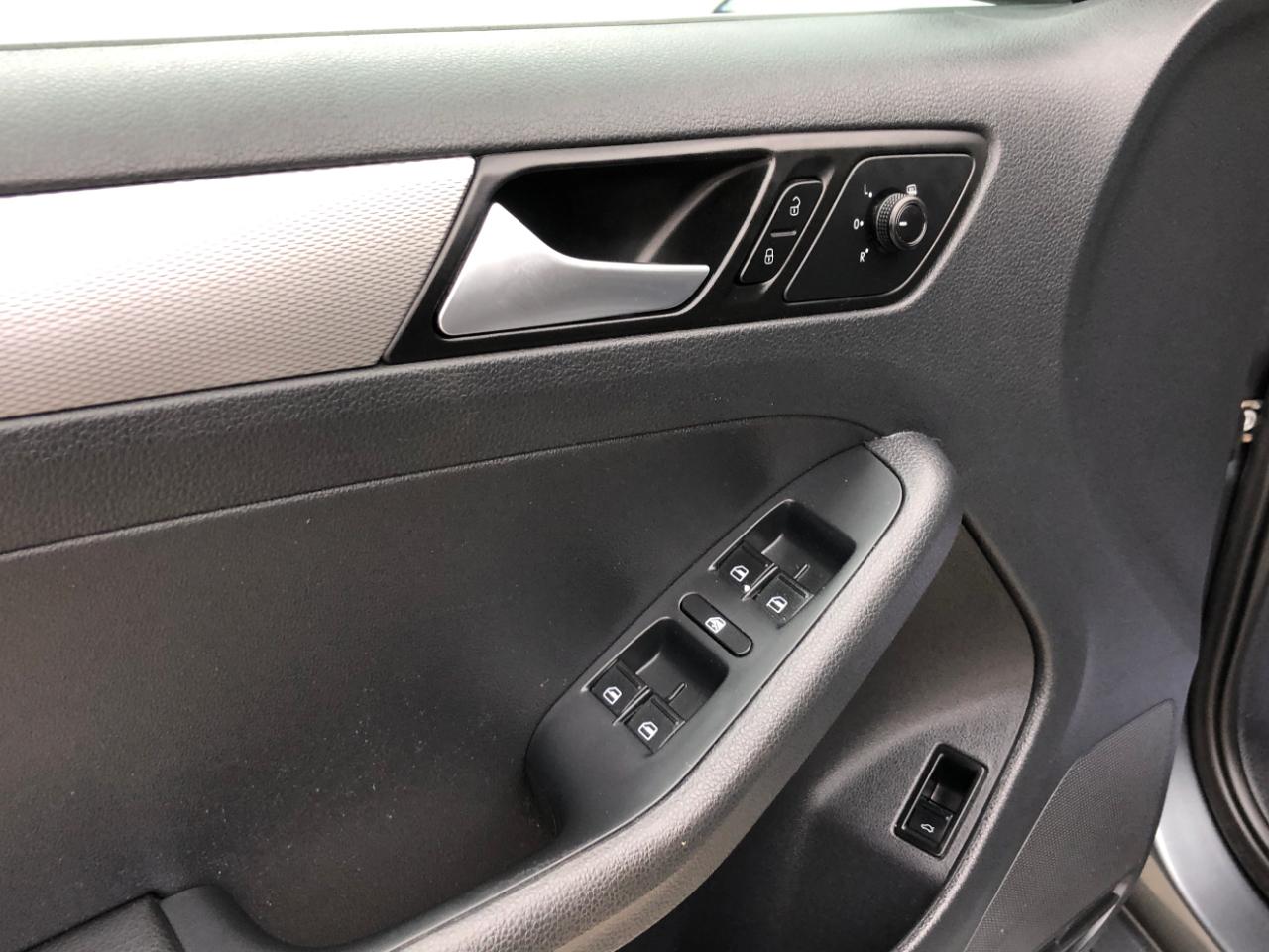 Volkswagen Jetta 1.4T S Auto 2017