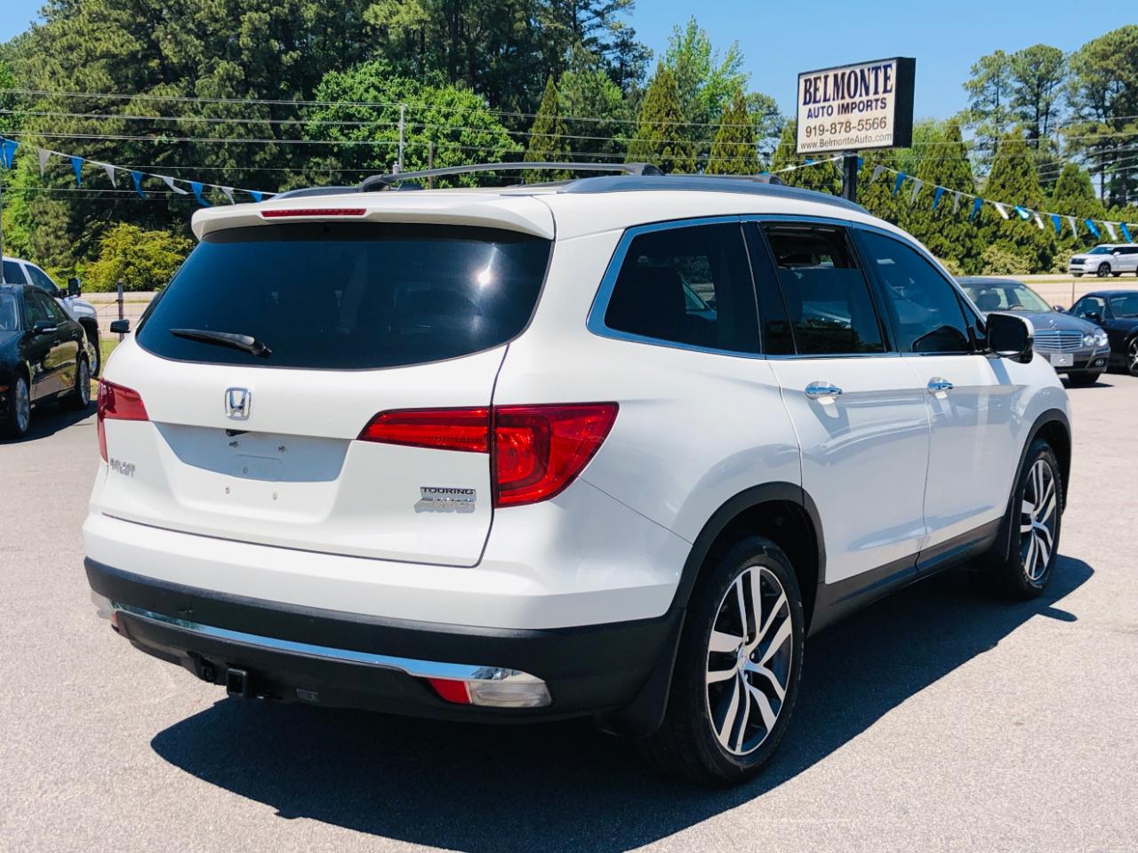 Honda Pilot AWD 4dr Touring w/RES & Navi 2016