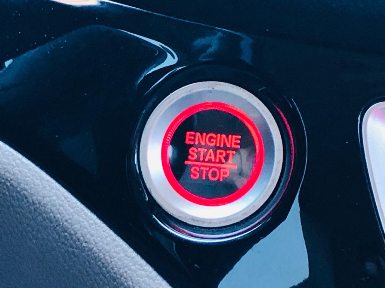 Honda Pilot AWD 4dr Touring w/RES & Navi 2016