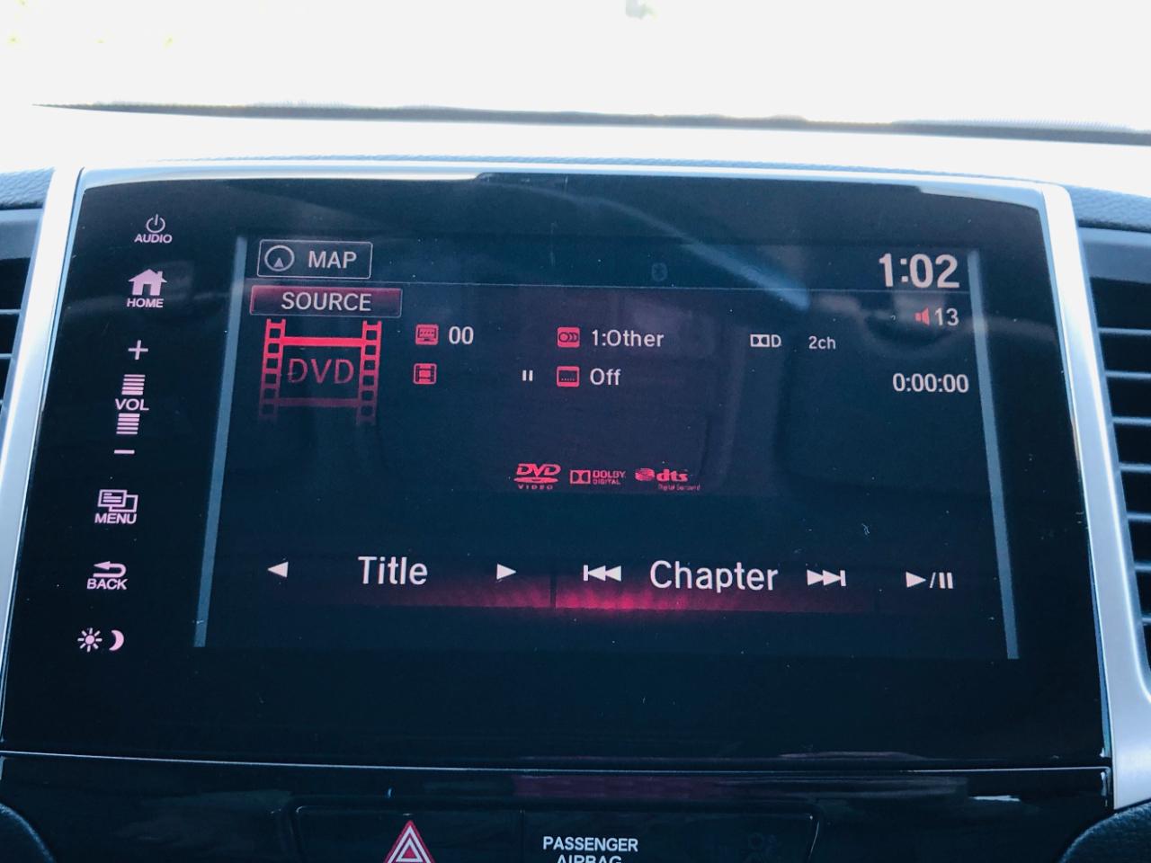 Honda Pilot AWD 4dr Touring w/RES & Navi 2016