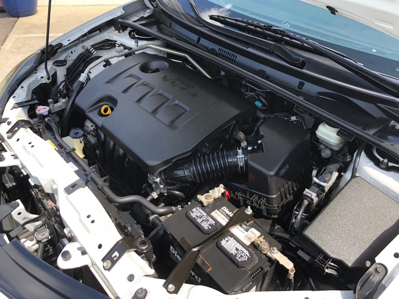 Toyota Corolla L 2019