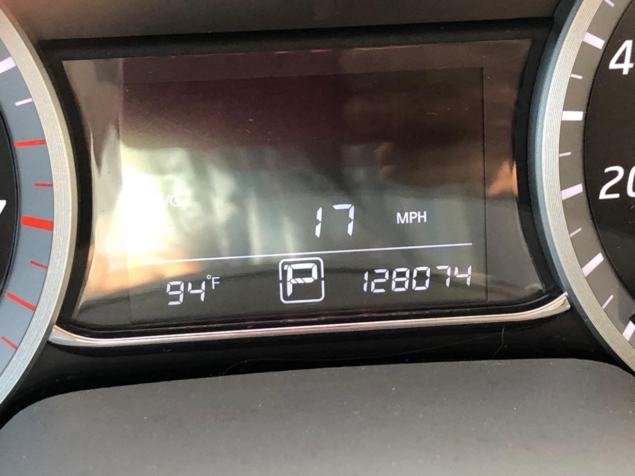 Nissan Sentra 4dr Sdn I4 CVT FE+ SV 2014