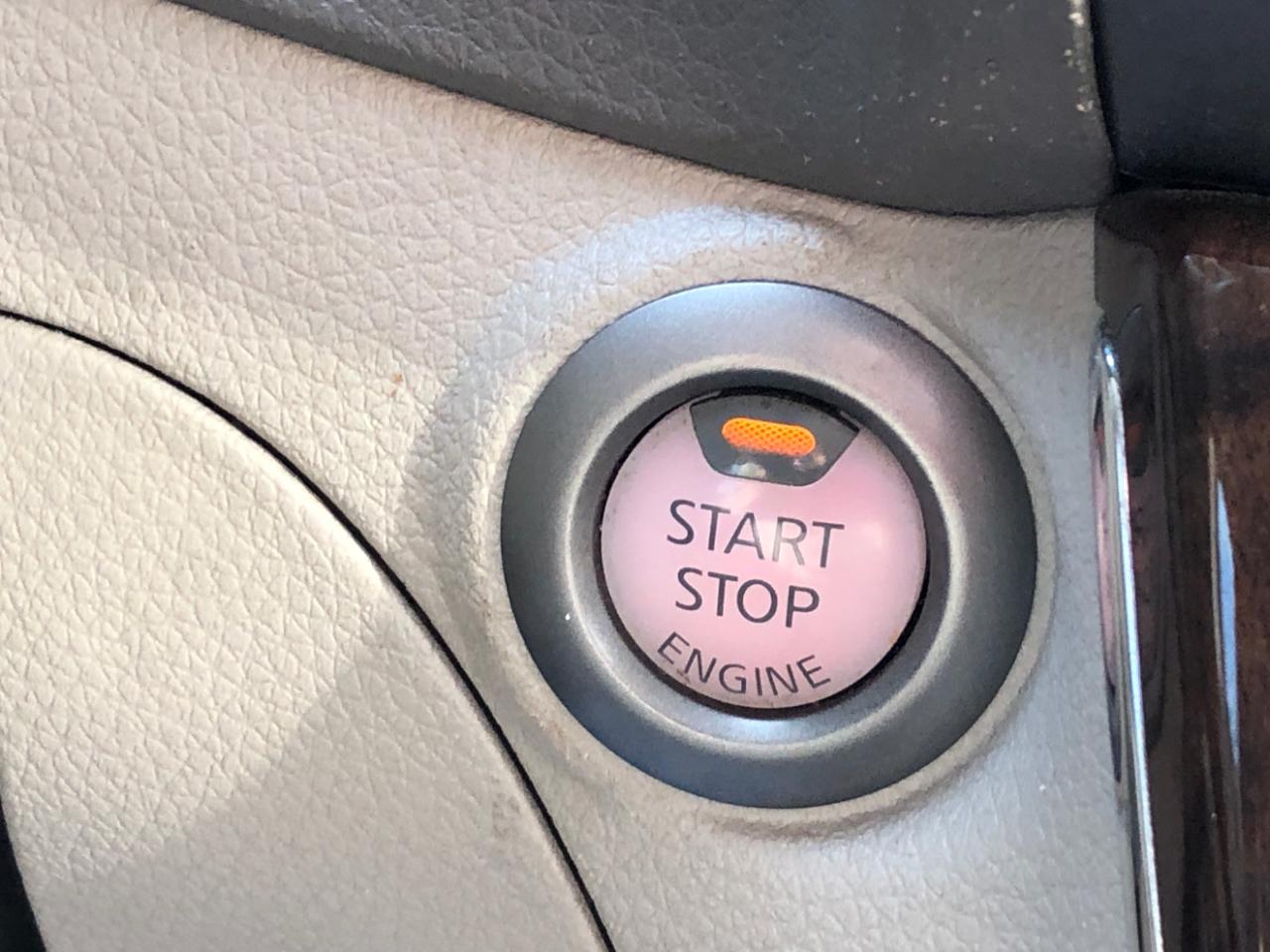 Nissan Sentra 4dr Sdn I4 CVT FE+ SV 2014