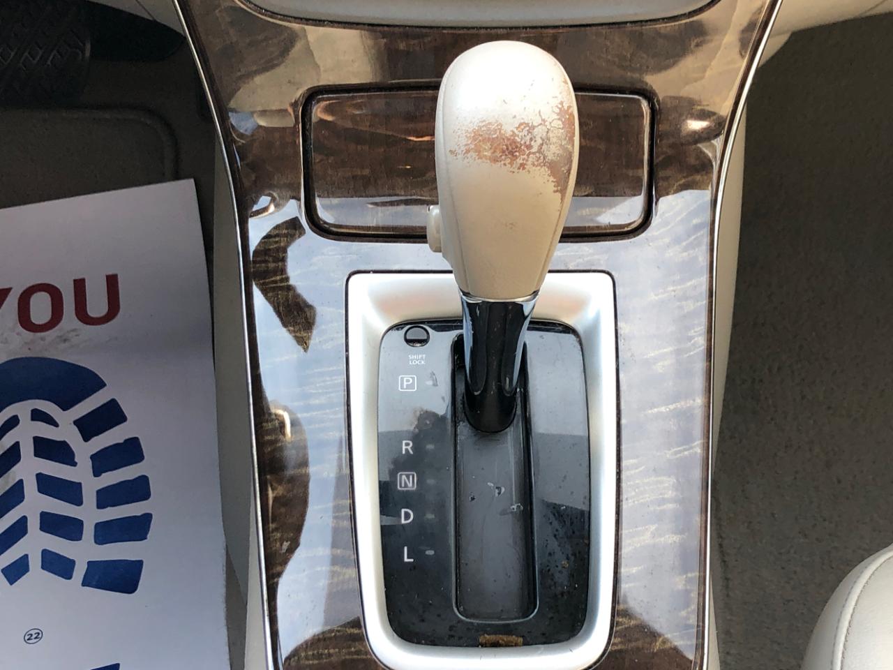 Nissan Sentra 4dr Sdn I4 CVT FE+ SV 2014