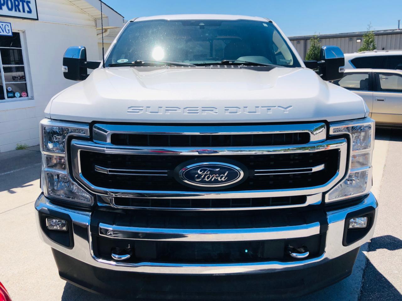 Ford Super Duty F-250 SRW 4WD Crew Cab 156" Lariat 2022