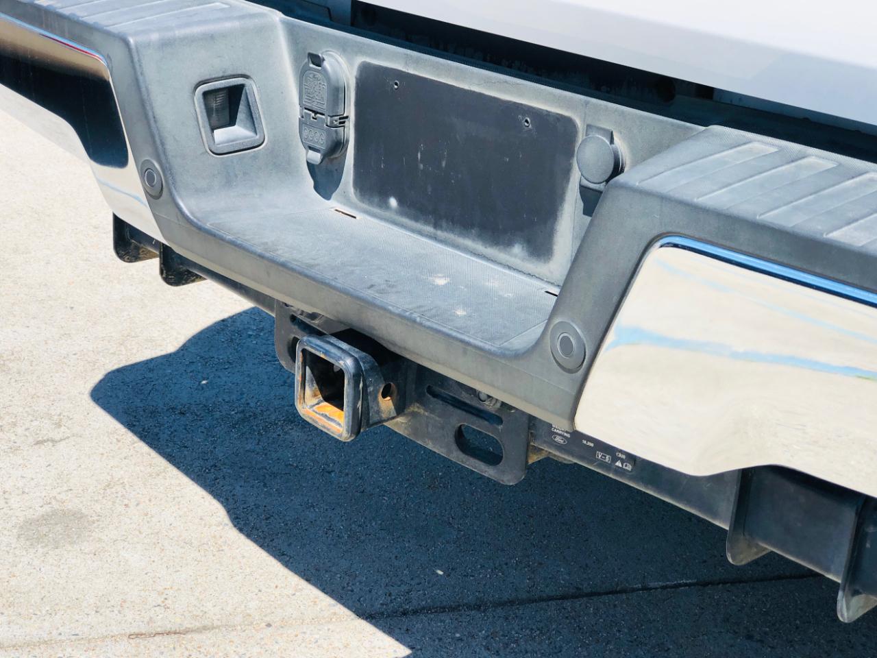 Ford Super Duty F-250 SRW 4WD Crew Cab 156" Lariat 2022