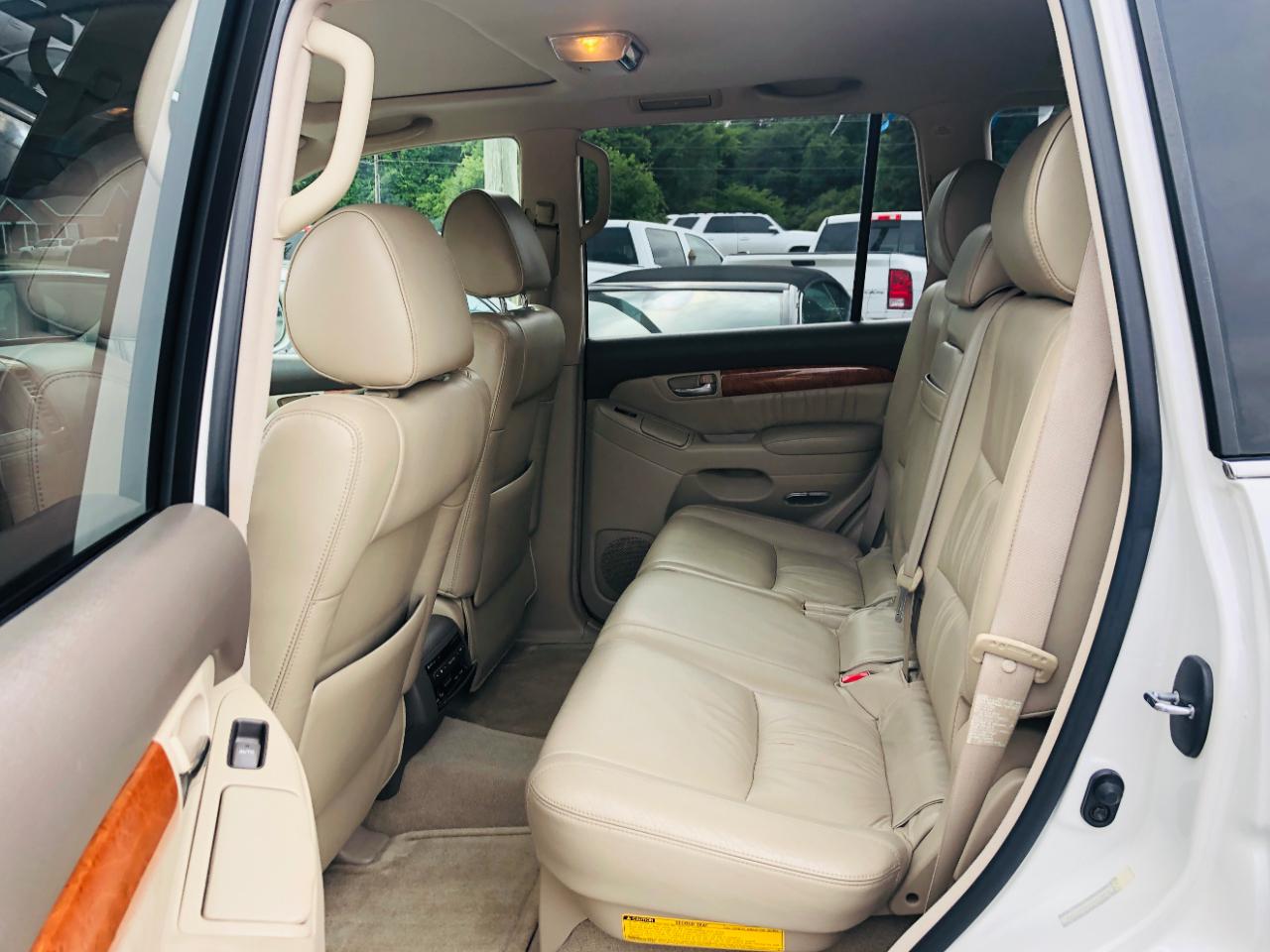 Lexus GX 470 4dr SUV 4WD 2004