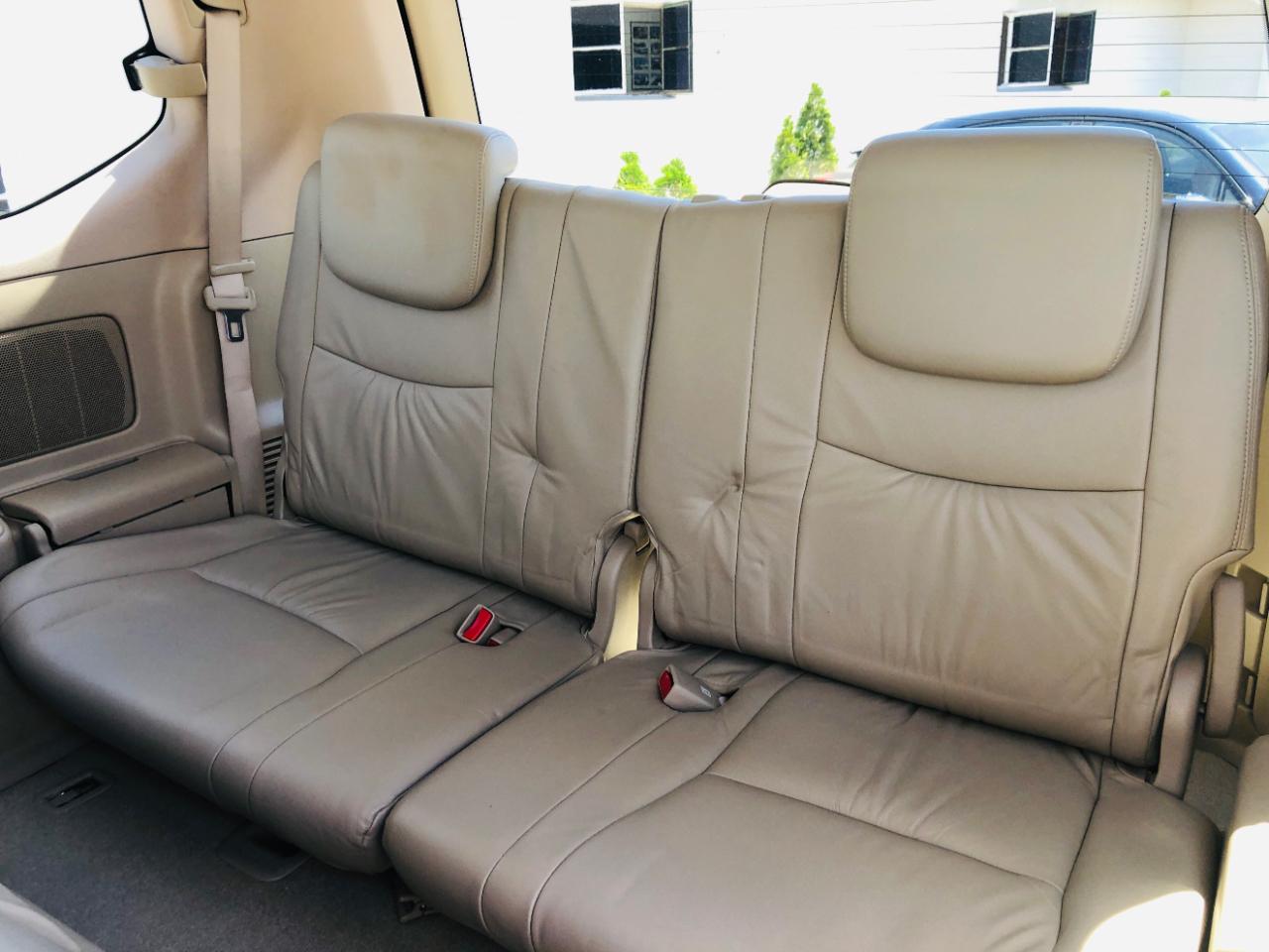 Lexus GX 470 4dr SUV 4WD 2004