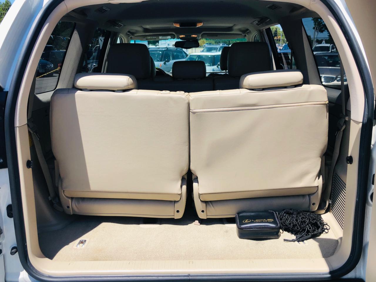 Lexus GX 470 4dr SUV 4WD 2004