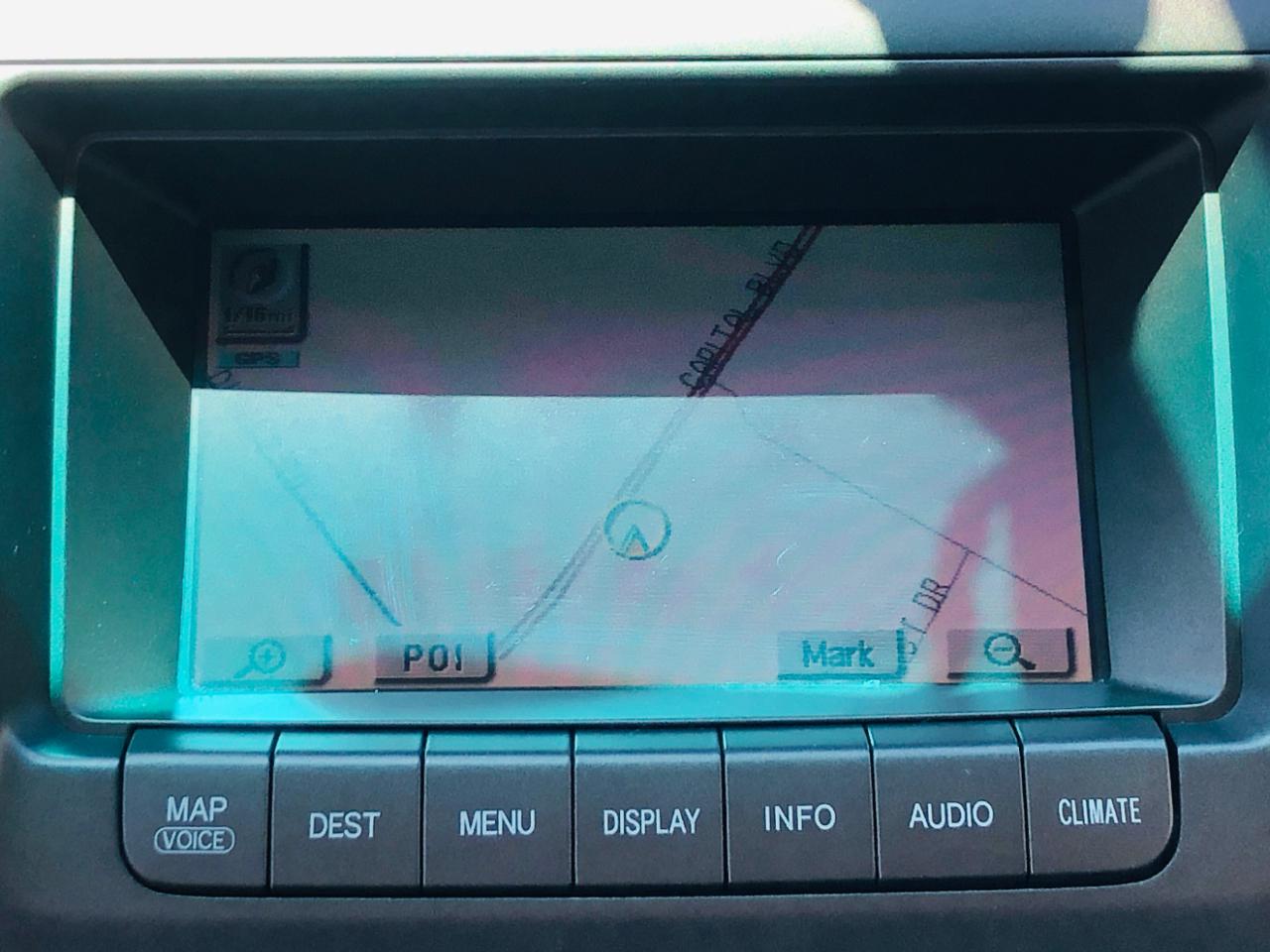 Lexus GX 470 4dr SUV 4WD 2004