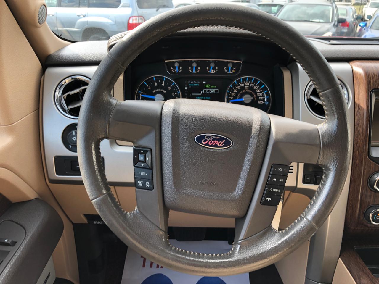 Ford F-150 4WD SuperCrew 145" Lariat 2014