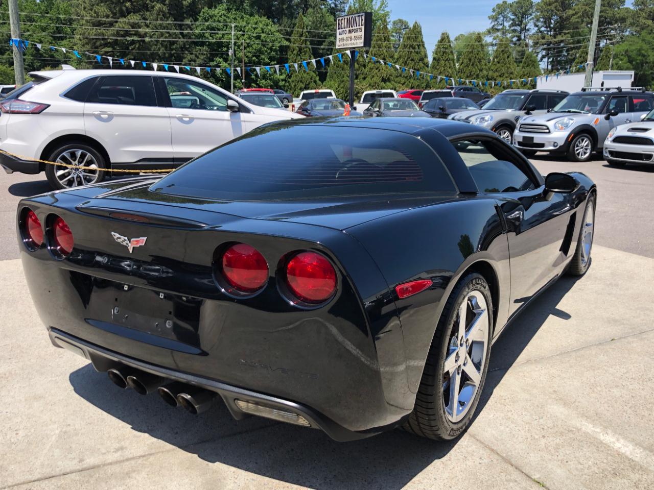 Chevrolet Corvette 2dr Cpe 2005
