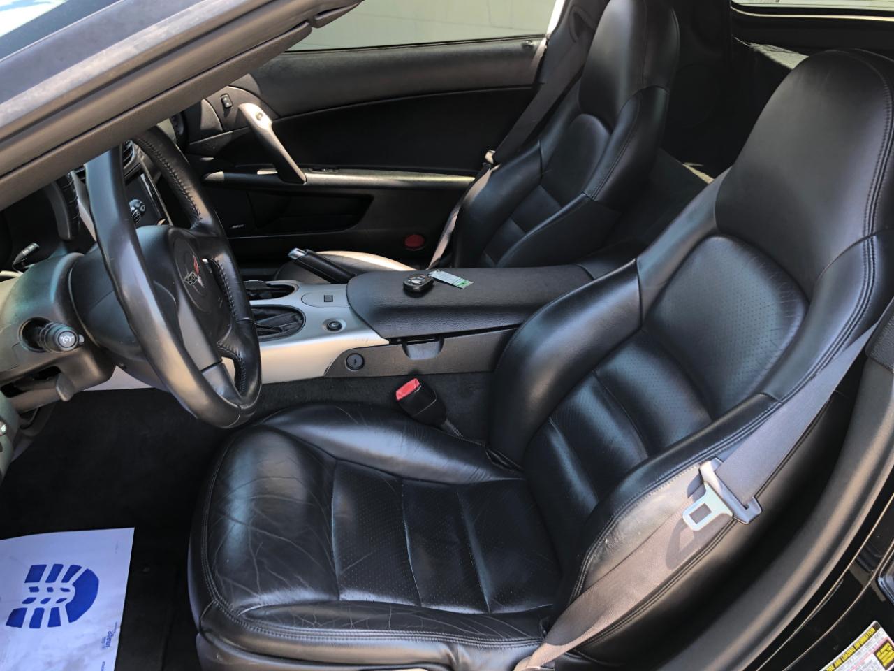 Chevrolet Corvette 2dr Cpe 2005
