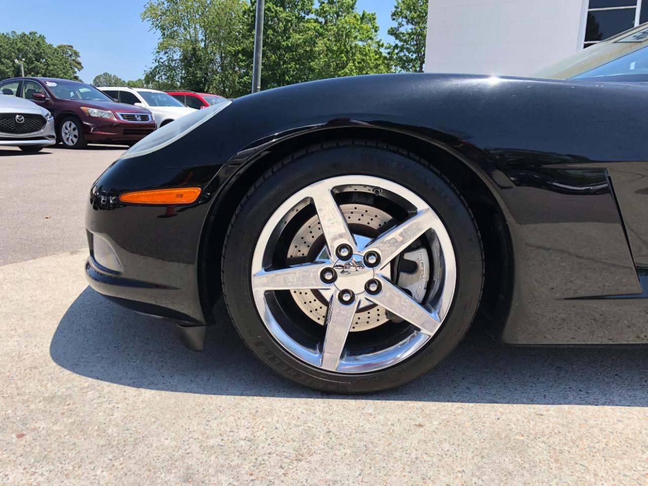 Chevrolet Corvette 2dr Cpe 2005