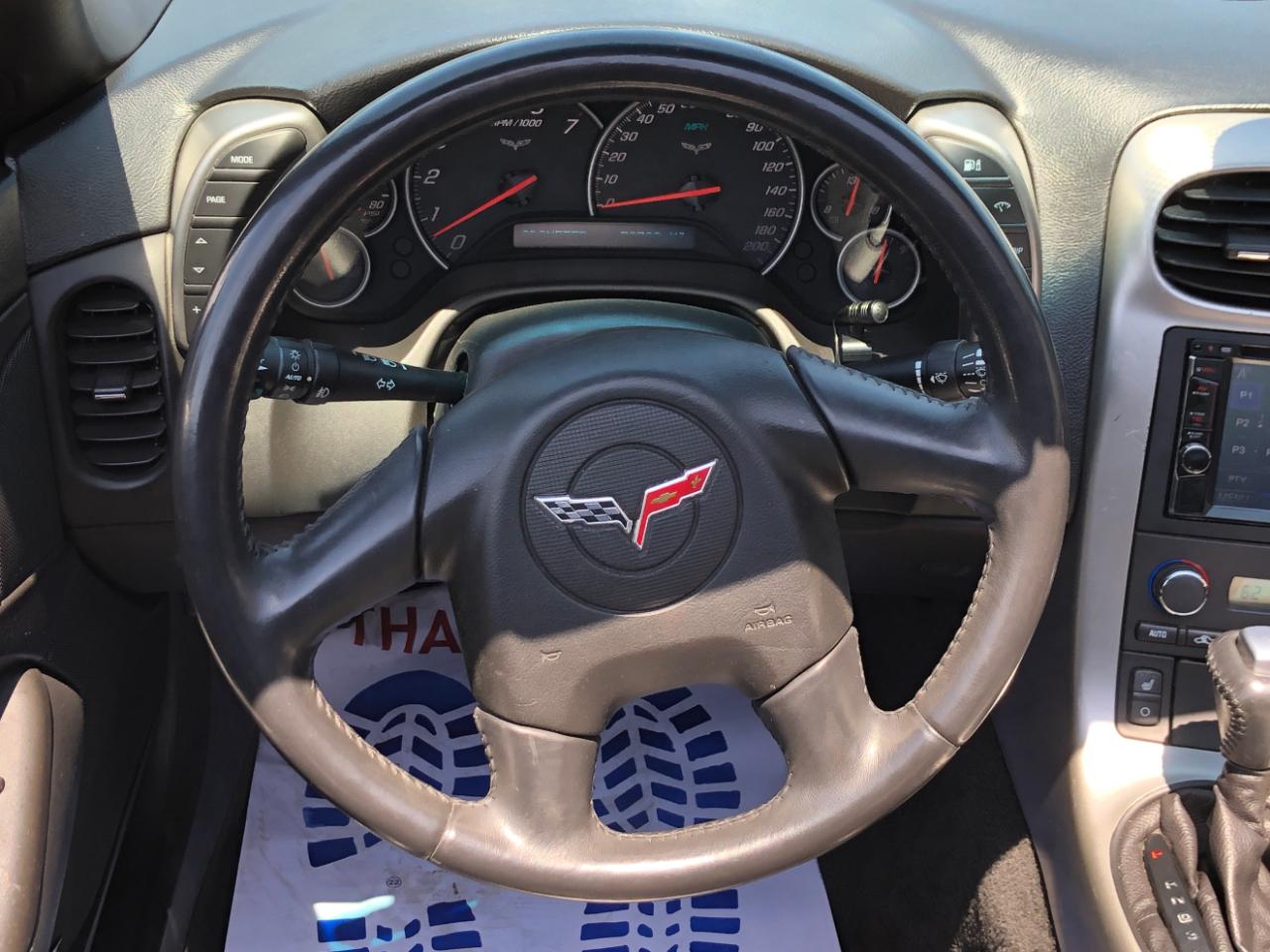 Chevrolet Corvette 2dr Cpe 2005