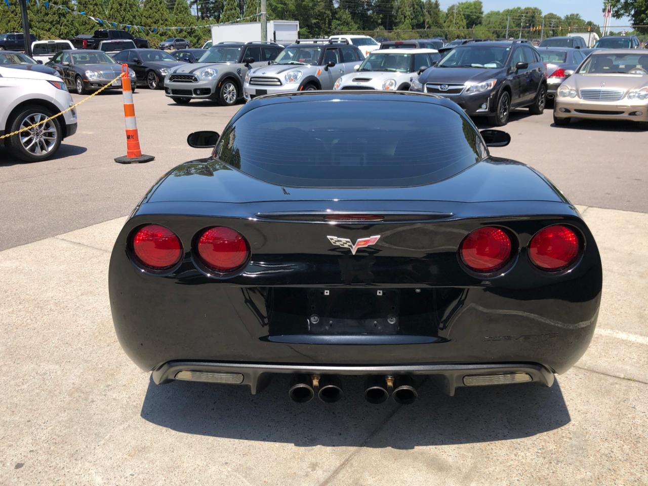Chevrolet Corvette 2dr Cpe 2005