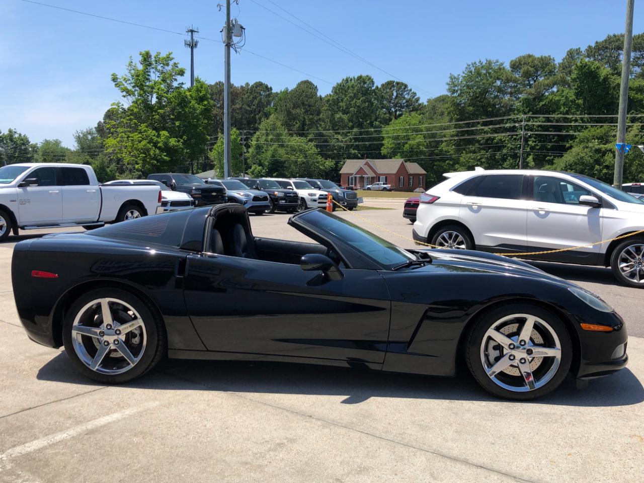 Chevrolet Corvette 2dr Cpe 2005