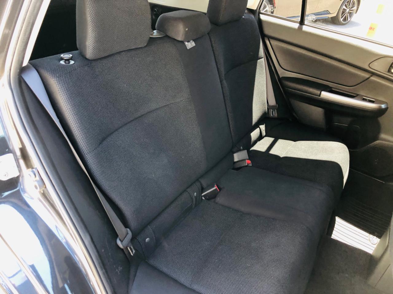 Subaru Crosstrek 5dr Man 2.0i 2016