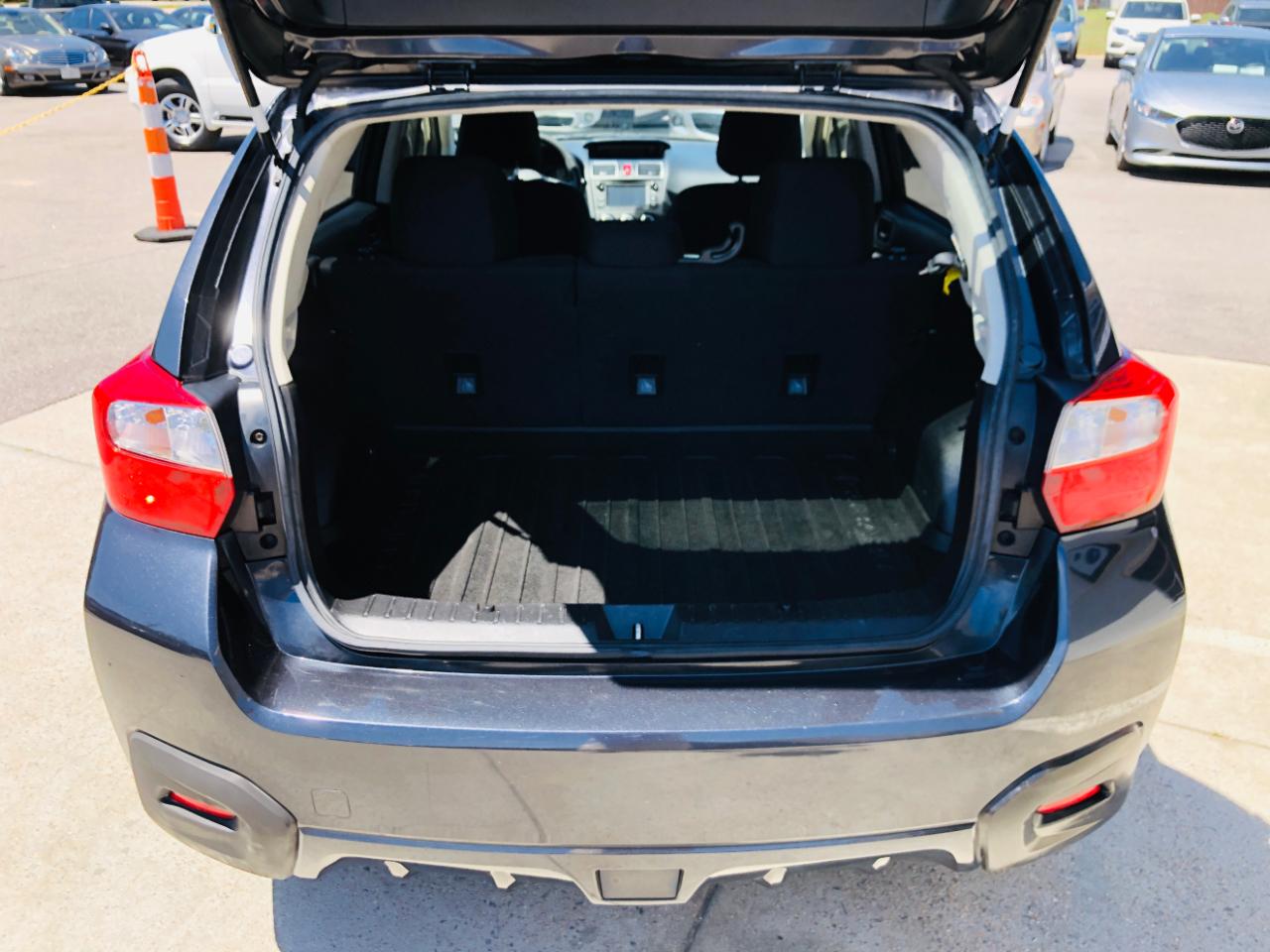 Subaru Crosstrek 5dr Man 2.0i 2016