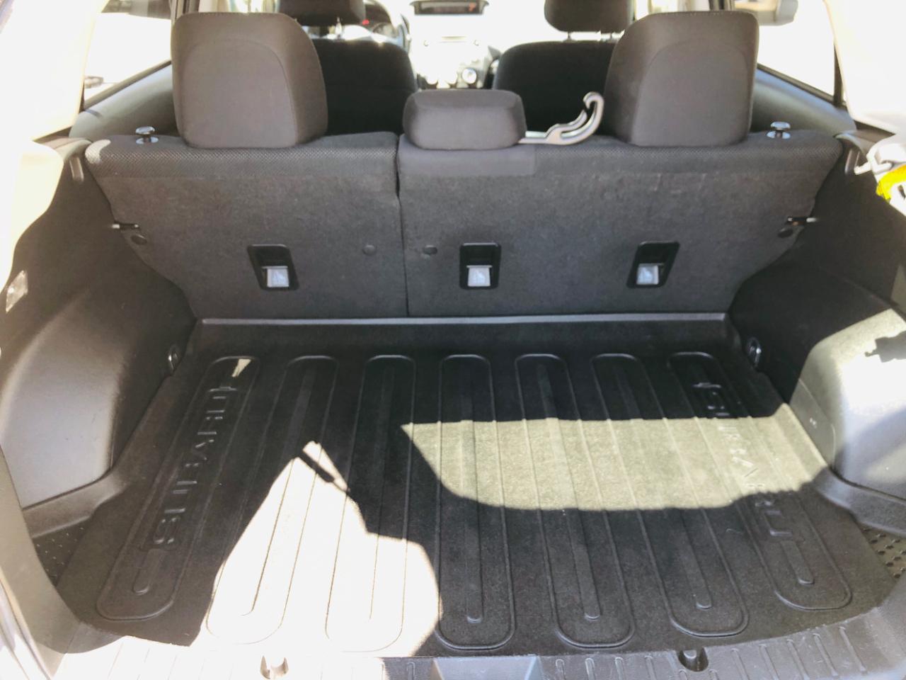 Subaru Crosstrek 5dr Man 2.0i 2016