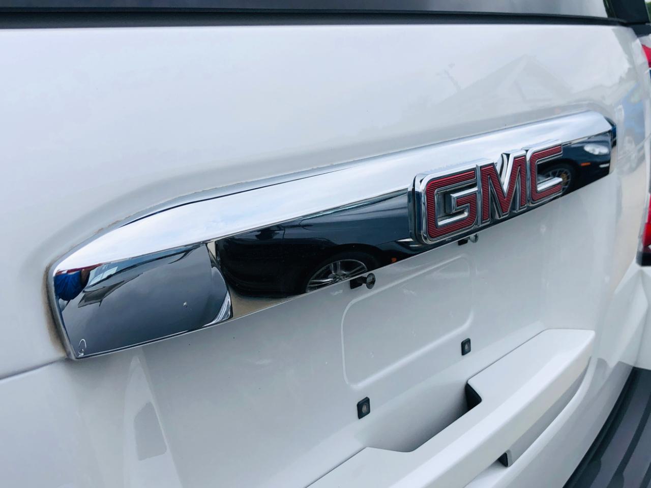 GMC Yukon XL 4WD 4dr Denali 2018
