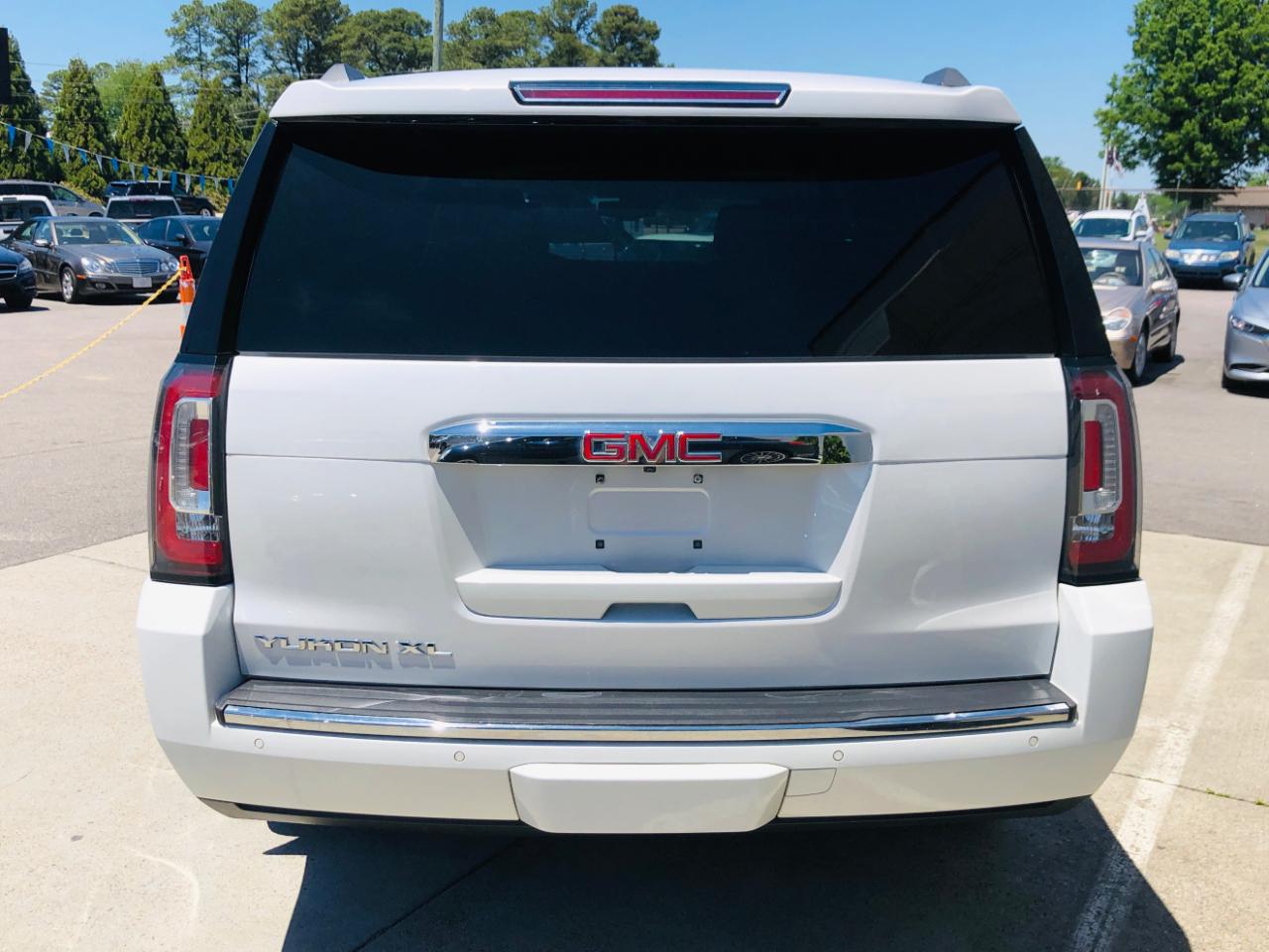 GMC Yukon XL 4WD 4dr Denali 2018