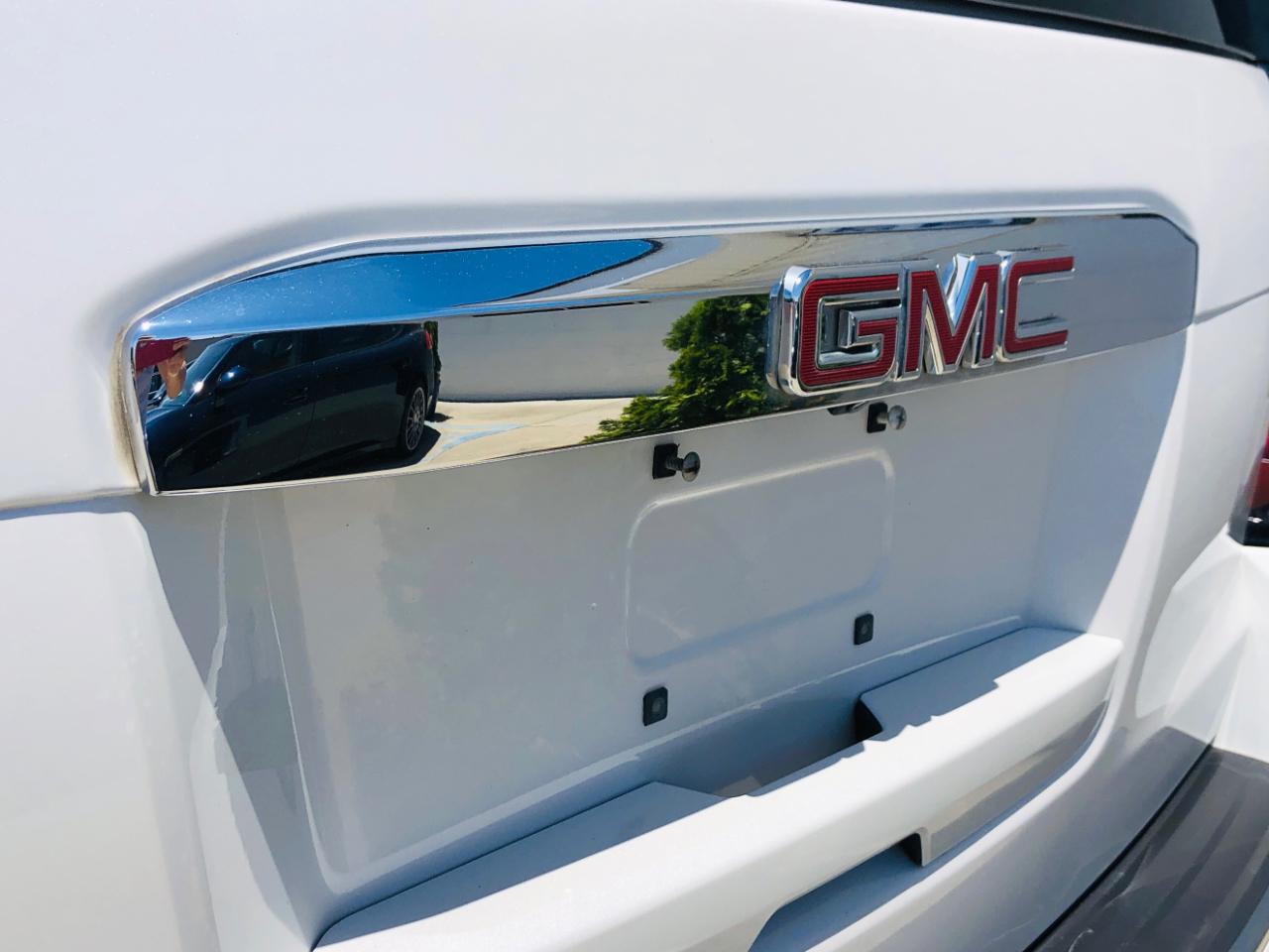 GMC Yukon XL 4WD 4dr Denali 2018