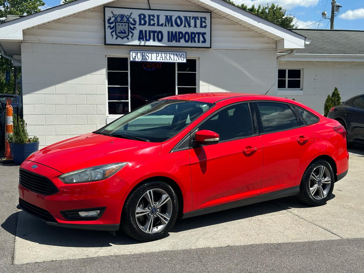 Ford Focus SE Sedan 2017