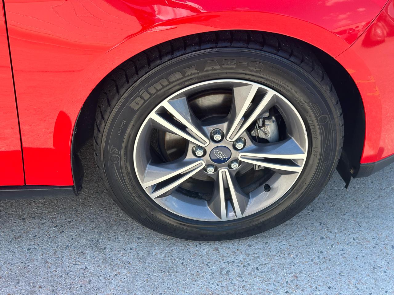 Ford Focus SE Sedan 2017