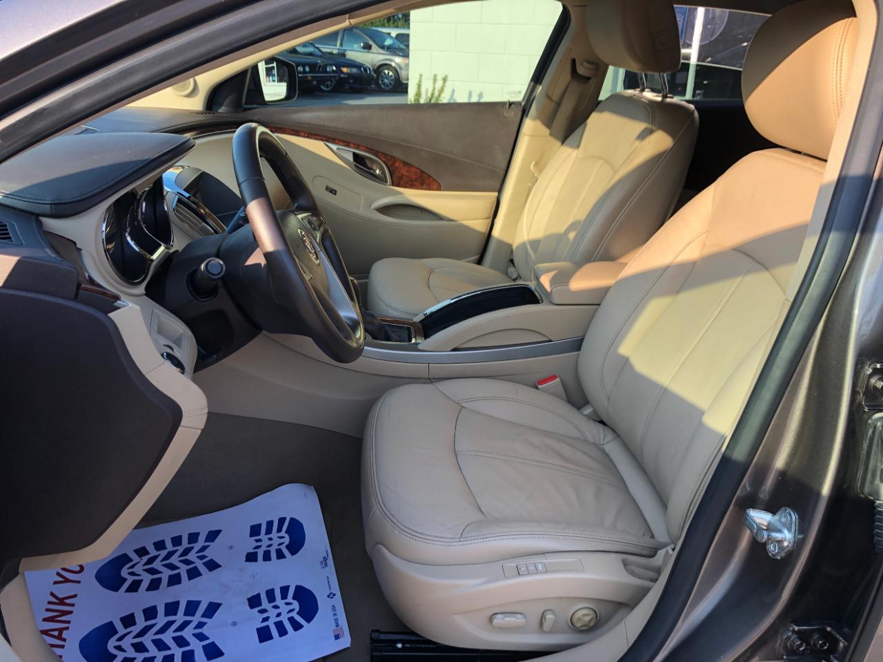 Buick LaCrosse 4dr Sdn CXL 3.0L FWD 2010