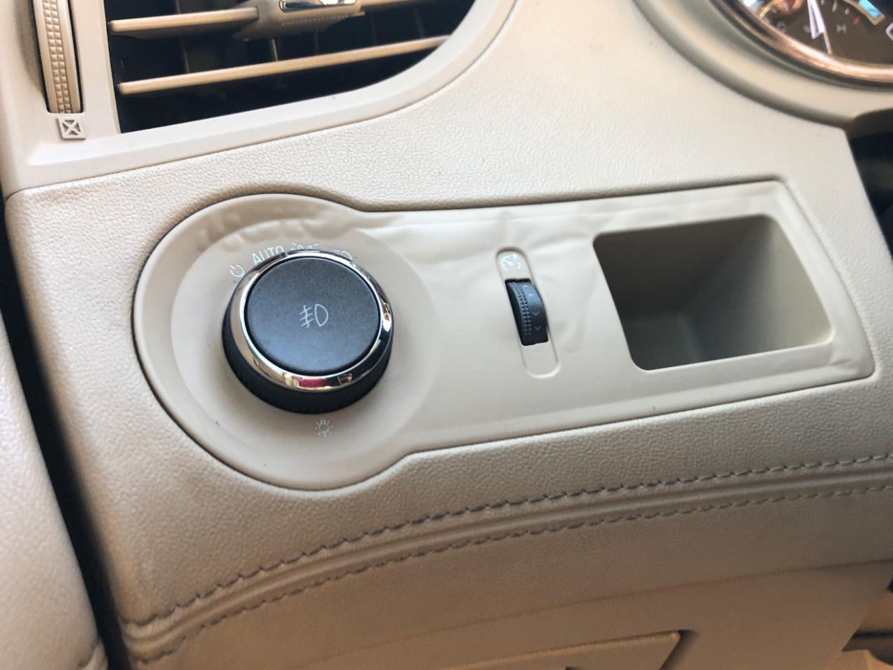 Buick LaCrosse 4dr Sdn CXL 3.0L FWD 2010