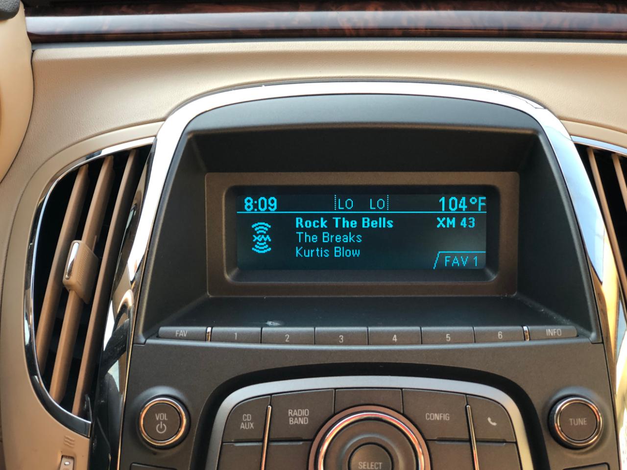 Buick LaCrosse 4dr Sdn CXL 3.0L FWD 2010