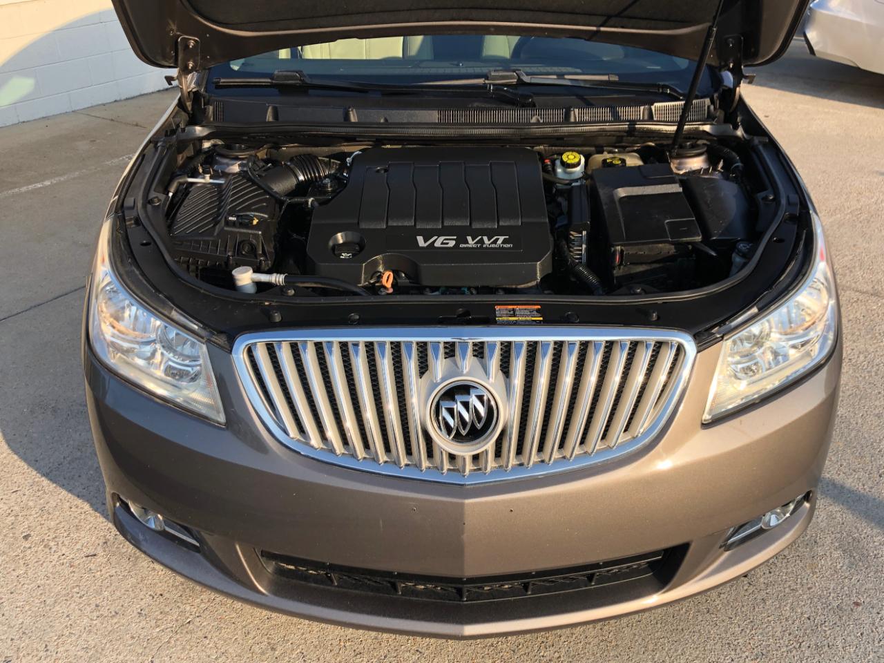 Buick LaCrosse 4dr Sdn CXL 3.0L FWD 2010