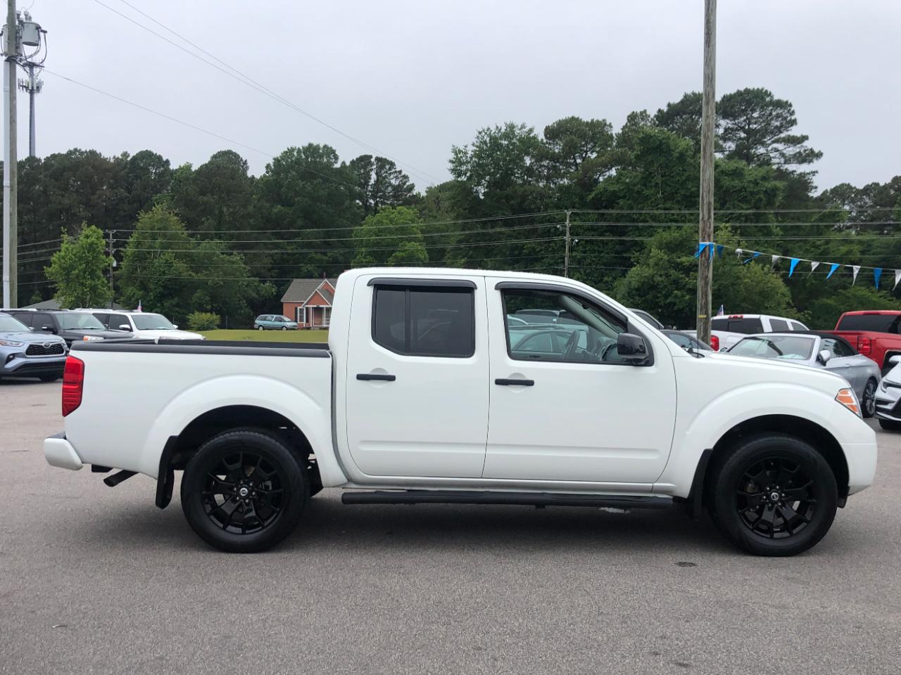 Nissan Frontier Crew Cab 4x4 SV Auto 2021