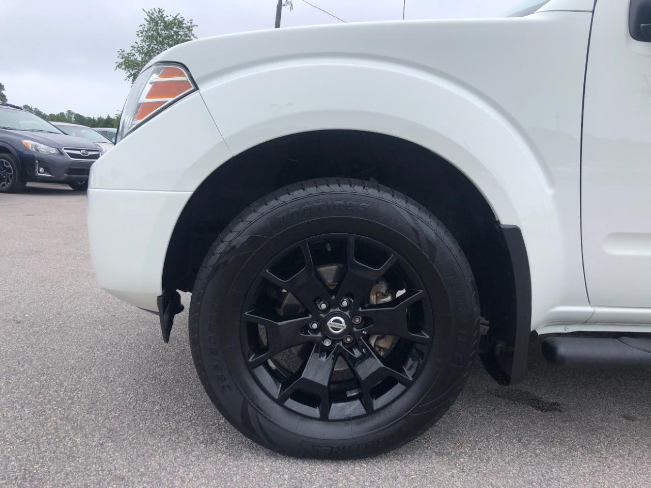 Nissan Frontier Crew Cab 4x4 SV Auto 2021