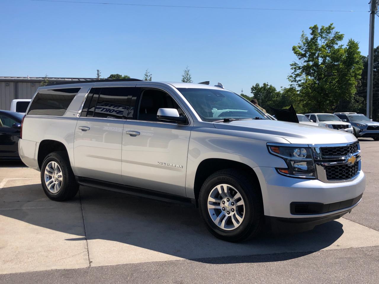 Chevrolet Suburban 4WD 4dr 1500 LT 2019