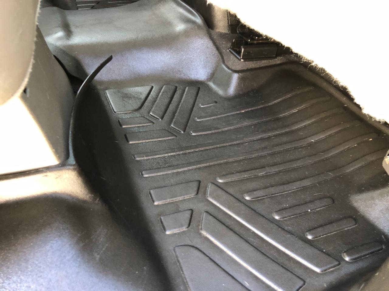 Chevrolet Suburban 4WD 4dr 1500 LT 2019
