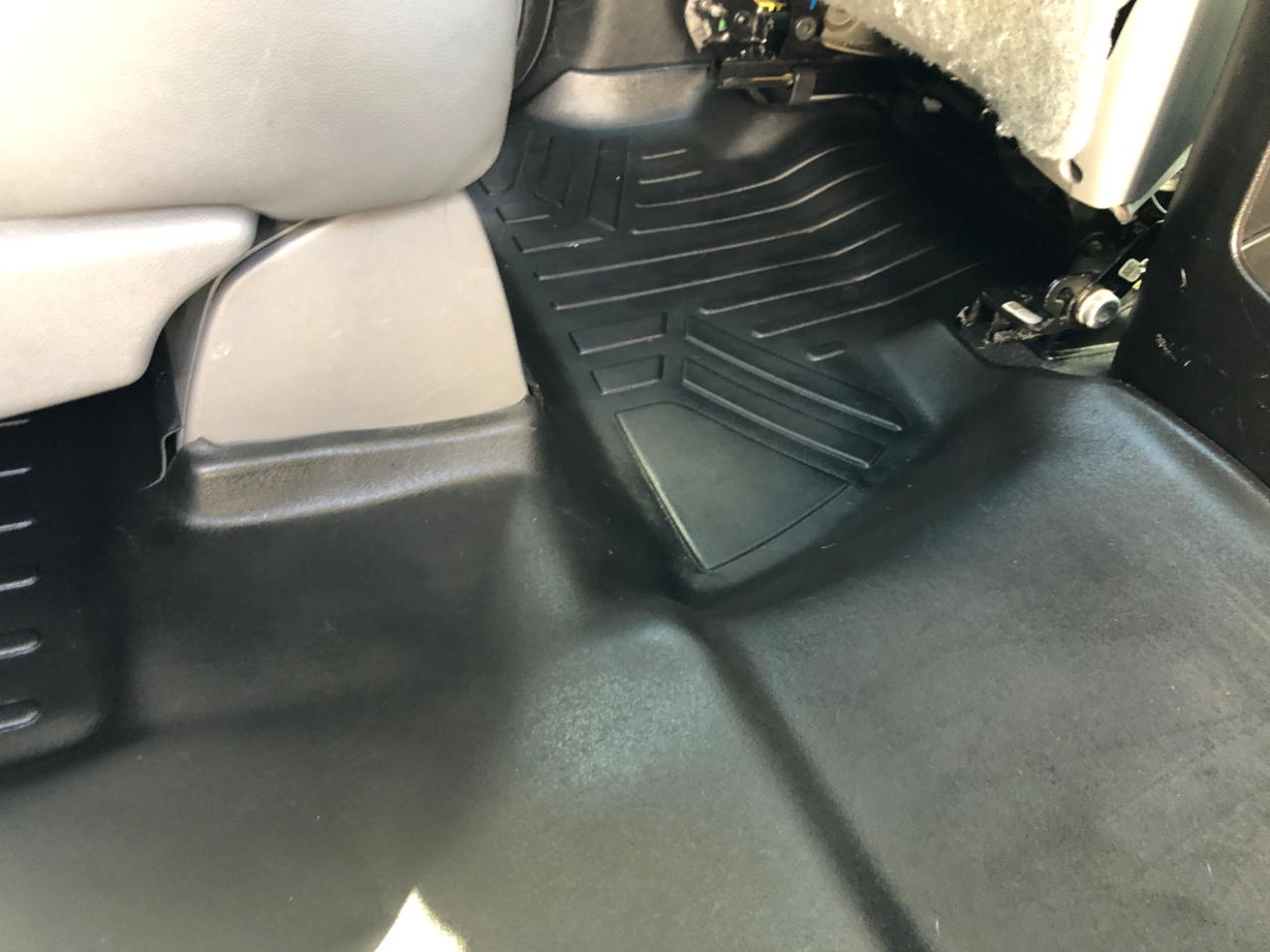Chevrolet Suburban 4WD 4dr 1500 LT 2019