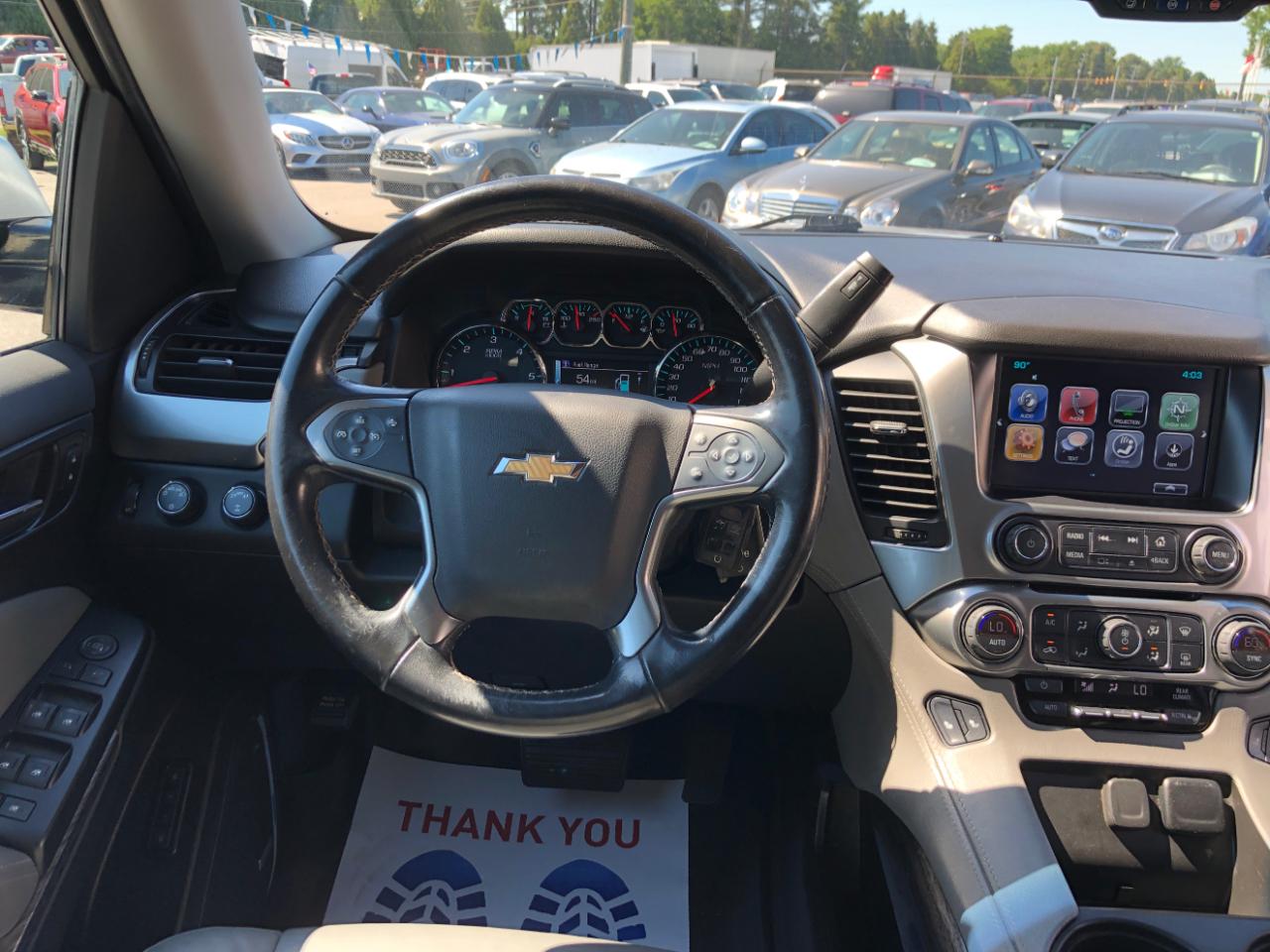 Chevrolet Suburban 4WD 4dr 1500 LT 2019