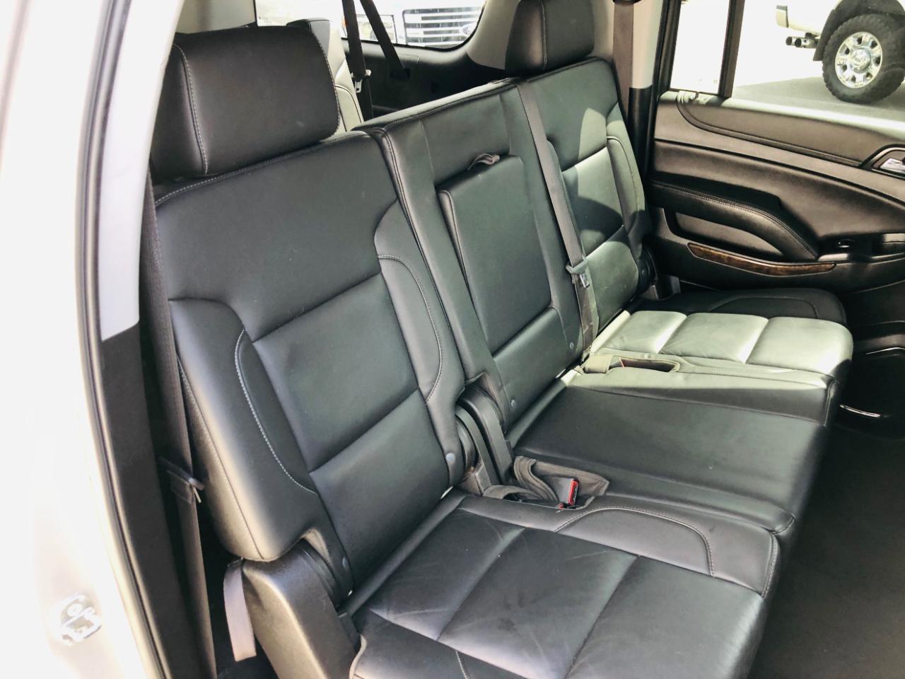 Chevrolet Suburban 4WD 4dr LT 2020