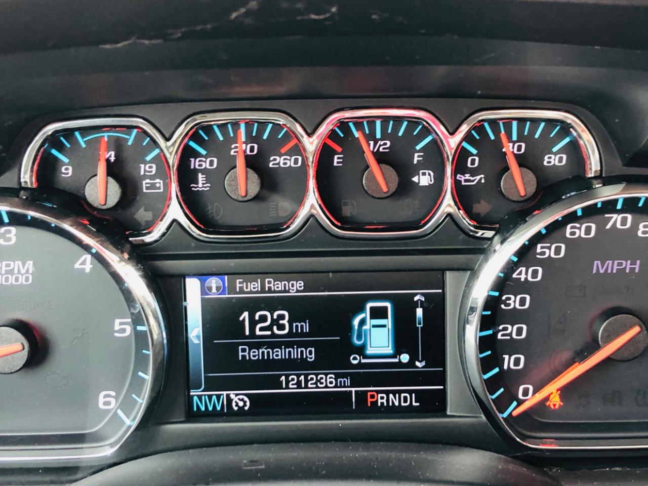 Chevrolet Suburban 4WD 4dr LT 2020