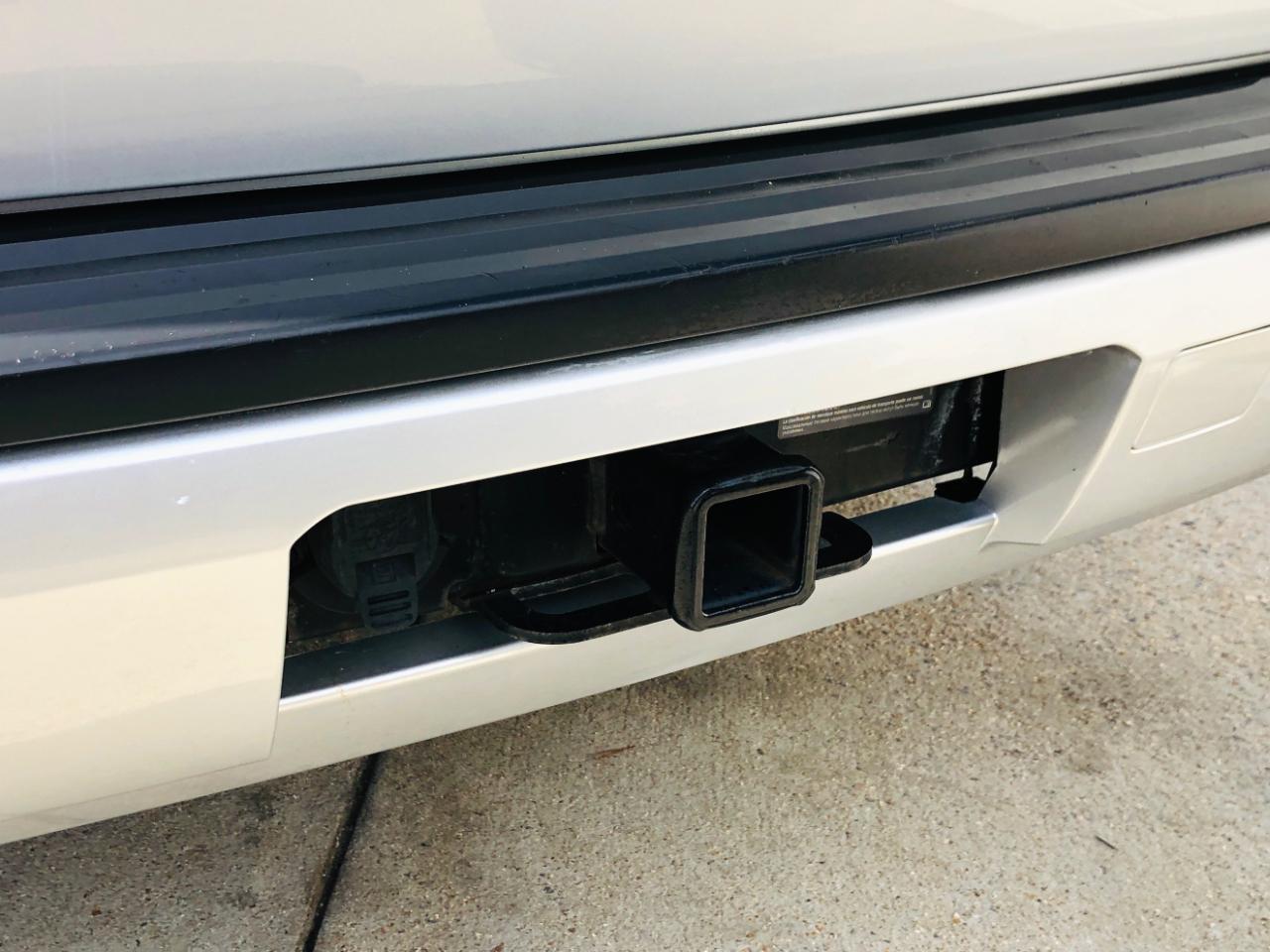 Chevrolet Suburban 4WD 4dr LT 2020