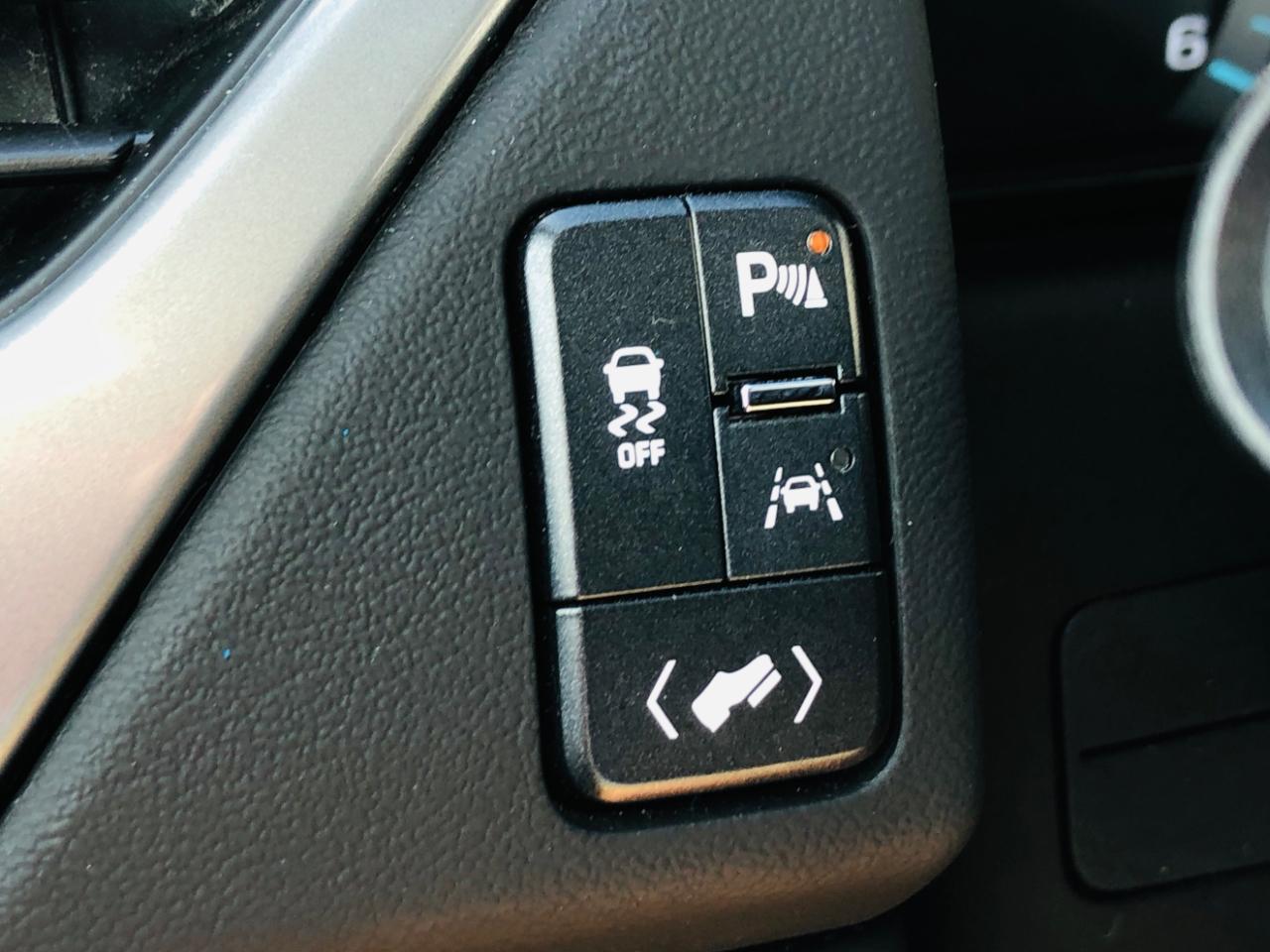Chevrolet Suburban 4WD 4dr LT 2020