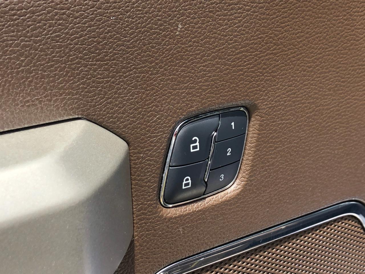Ford F-150 King Ranch 4WD SuperCrew 5.5' Box 2017