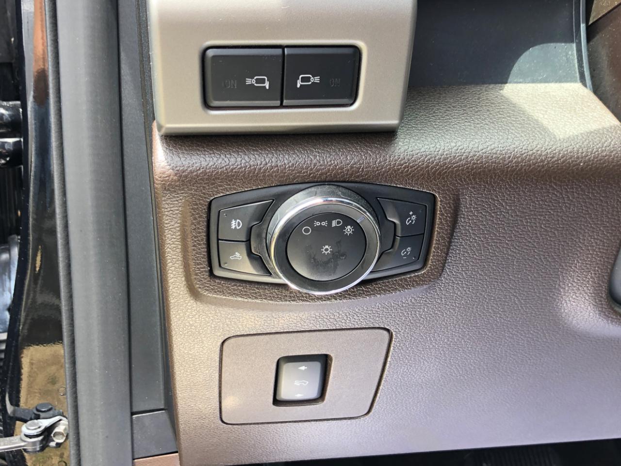 Ford F-150 King Ranch 4WD SuperCrew 5.5' Box 2017